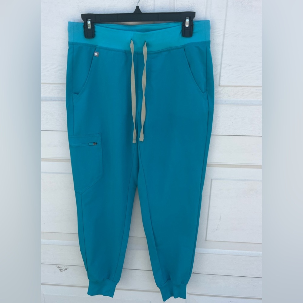 Women's Fig Zomara green scrub pants joggers S/P